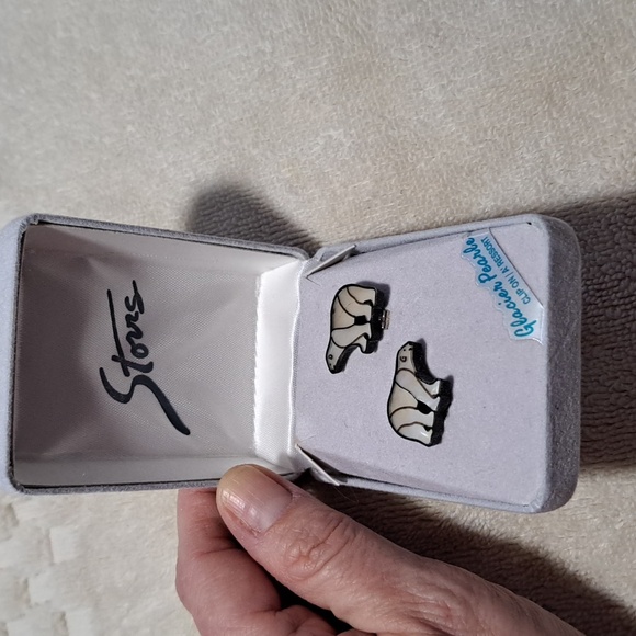 A.T.Storrs - Picture 2 of 9